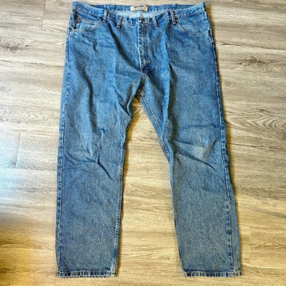 Wrangler Men's Medium Wash Straight Leg Jeans Size 48x32